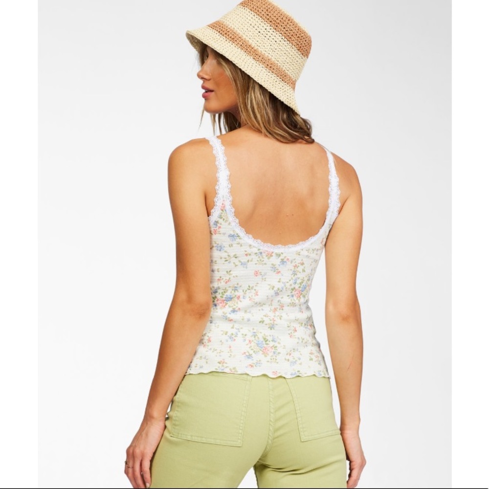 π₯π₯BILLABONG - LITTLE LOVE TANKπ₯π₯ - Picture 3 of 8
